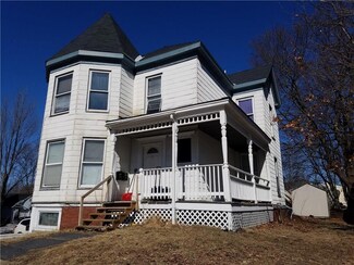 281 Main St, Westbrook, ME 04092