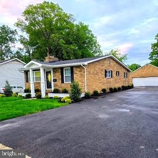413 Bowleys Quarters Rd, Middle River, MD 21220