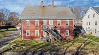 5 B St, Douglas, MA 01516
