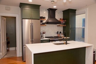 20 Messer St Unit 1, Providence, RI 02909