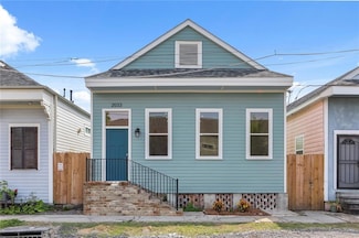 2033 Foucher St, New Orleans, LA 70115