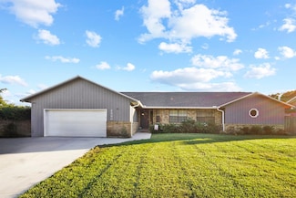 2880 SE 34th St, Ocala, FL 34471