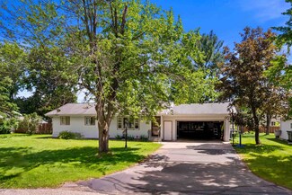 436 Meadow Ln, Wisconsin Rapids, WI 54494