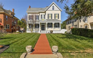 112 Waldorf St, Pittsburgh, PA 15214