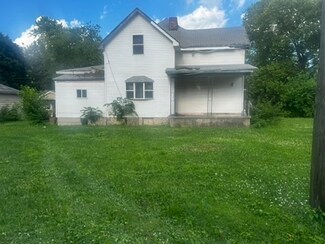 702 E Washington St, Hoopeston, IL 60942