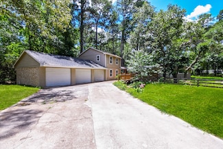 81 Oak Grove Ln, Conroe, TX 77304