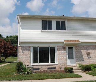 37742 Colonial Dr, Westland, MI 48185