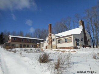 2 Harold Dr, Altamont, NY 12009