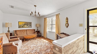 911 Crestview Dr S, Atlanta, TX 75551