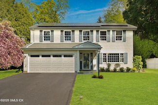 14 Revere Rd, Riverside, CT 06878