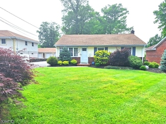 21 Fagan Place, Colonia, NJ 07067