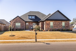 807 Brunello Cir, Tontitown, AR 72762