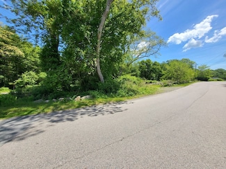 00 Wildberry Way, Westport, MA 02790