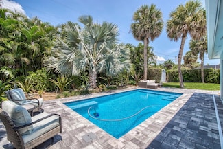 206 SE Wentworth Dr, Stuart, FL 34996