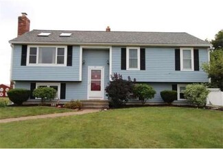 65 County St, Berkley, MA 02779