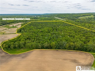 Part of 3051 S 62, Poland, NY 13431