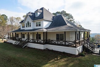 600 Honeysuckle Ln, Springville, AL 35146