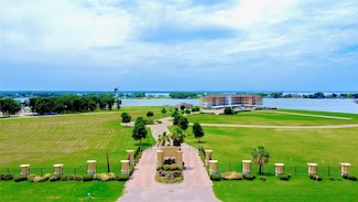 9900 Northshore Blvd Unit 3408, Corsicana, TX 75109