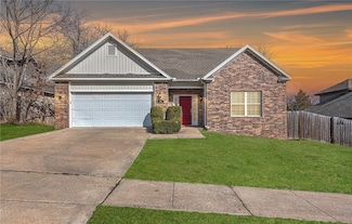 164 S Pinyon Point, Fayetteville, AR 72701