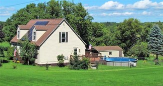 5330 Bartlett Rd, Rome, NY 13440