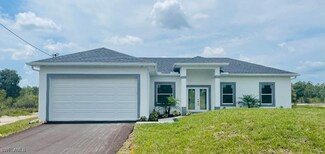 1237 Cloplon St E, Lehigh Acres, FL 33974