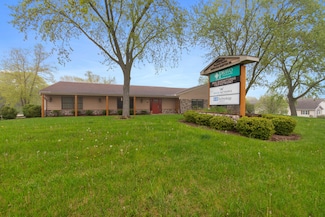 N48W14336 Hampton Rd, Menomonee Falls, WI 53051