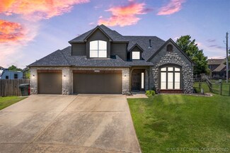 13509 E 90th St N, Owasso, OK 74055