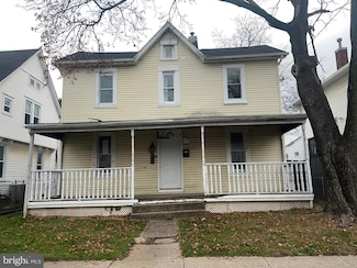 3703 6th St, Brooklyn, MD 21225