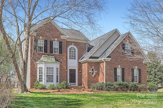 13604 Edgetree Dr, Pineville, NC 28134