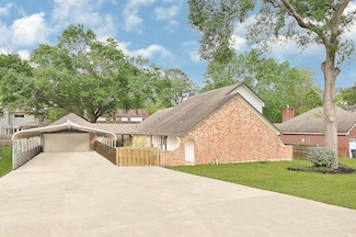 611 Sycamore Dr, Conroe, TX 77302