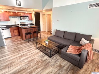 105 N 31 Ave Unit 804, Omaha, NE 68131