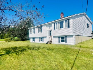 6 Smithfield Dr, MacHias, ME 04654