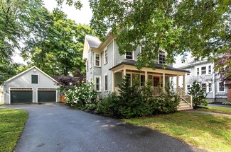 364 Miller Ave, Portsmouth, NH 03801