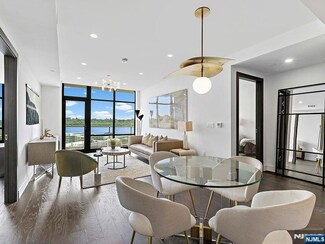 8701 Churchill Rd Unit 1203, North Bergen, NJ 07047