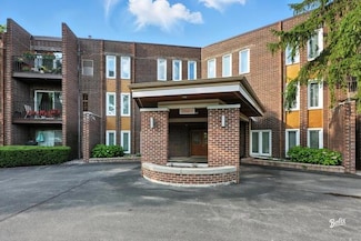 1425 Sandpebble Dr Unit 340, Wheeling, IL 60090