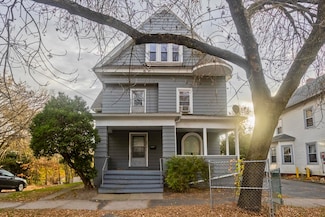 203 Bridge St, Northampton, MA 01060