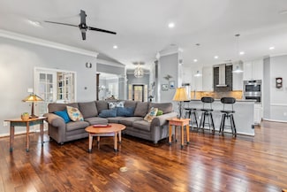 13923 Carriage Walk Ln, Houston, TX 77077