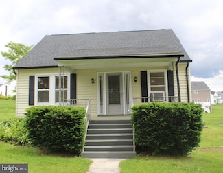 204 W Railroad Ave, Shrewsbury, PA 17361