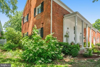 1653 Mount Eagle Place, Alexandria, VA 22302