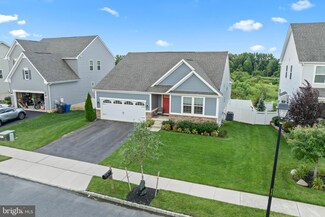 90 Hornbean Ave, Swedesboro, NJ 08085