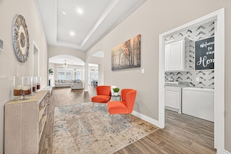 9202 Holloway Cliff Ln, Cypress, TX 77433