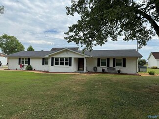 1415 W Washington St, Athens, AL 35611