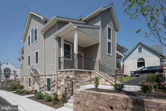 25 N Ridge Ave Unit B, Ambler, PA 19002
