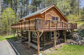 3450 N Perry Rd, Barnard, VT 05031