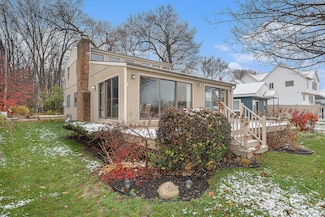 1875 Edwin Dr, Wayland, MI 49348