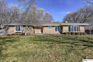 10214 Elm St, Omaha, NE 68124