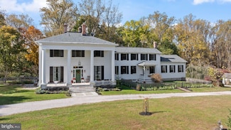 44 Montvieu Ct, Cockeysville, MD 21030