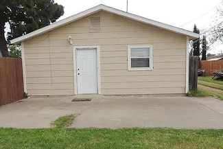 729 W Dormard Ave, Midland, TX 79705