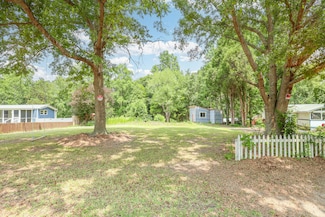 324 E Poplar Branch Dr, Moncks Corner, SC 29461
