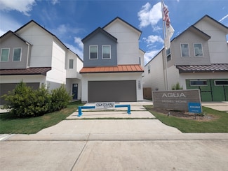 4407 Abaco Ln, Houston, TX 77045